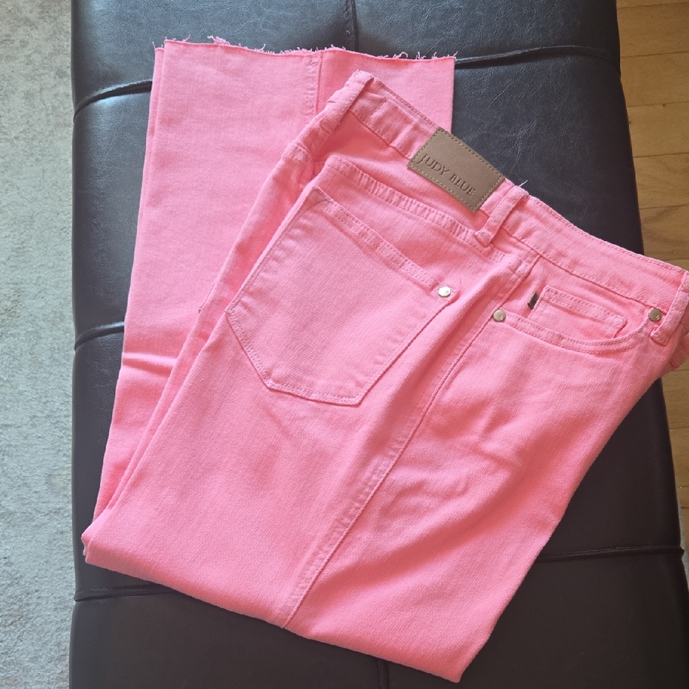 Judy Blue Relaxed Fit Jeans